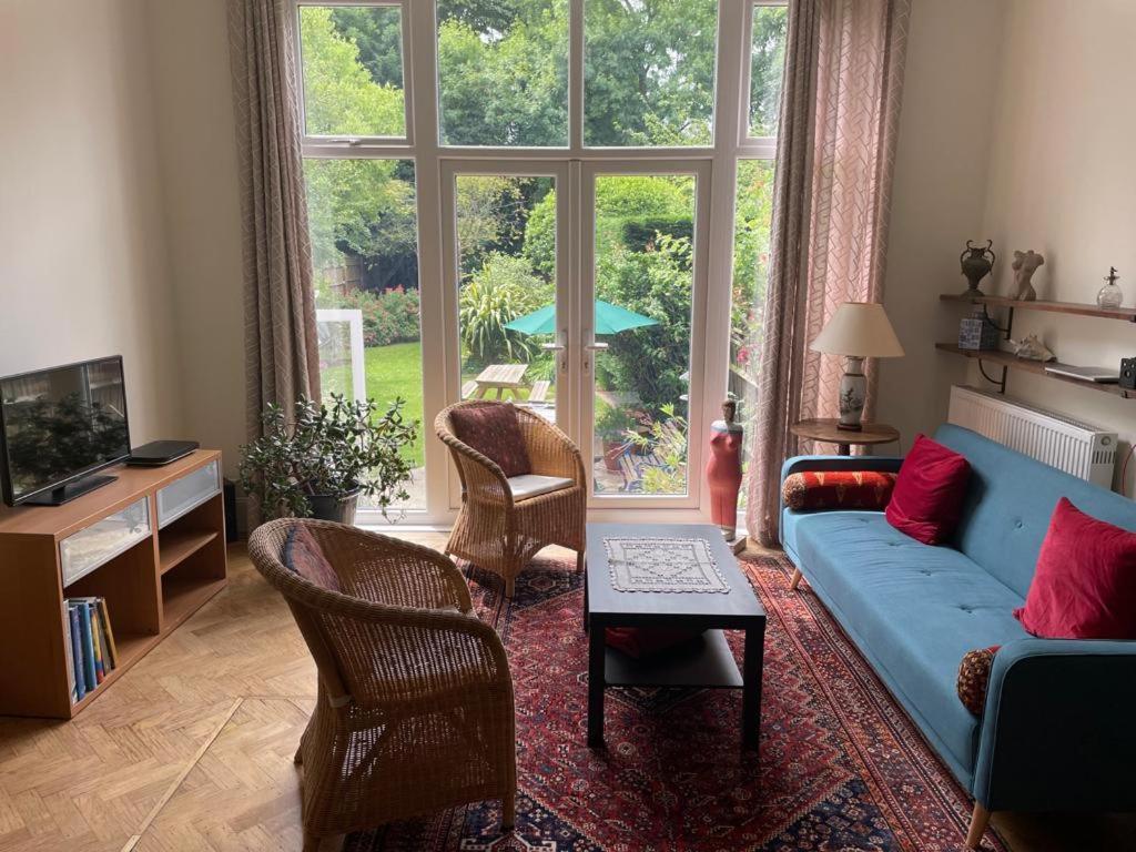 Spacious Holiday Home! London Eksteriør billede
